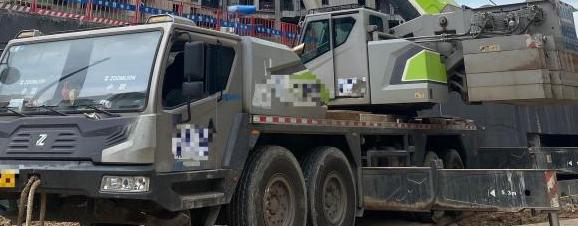 Used Mobile Cranes 80T Two Hooks 2021 Model Zoomlion ZTC800V653