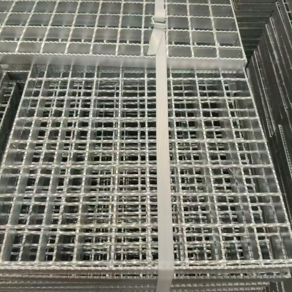 Galvanized Steel Grating, Superior Rust-Proof Performance
