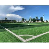 petit pain artificiel vert tendre d'herbe de 40mm pour le terrain de football
