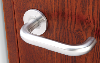 Exterior door handle sets with optimized design for commercial doors