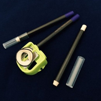 ИСО простого дизайна высокой эффективности продолжительного карандаша губной помады ПВК красного цвета упаковывая