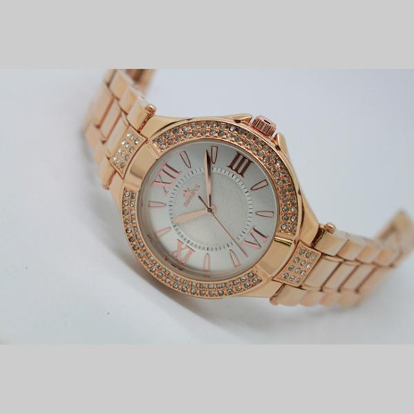 3ATM Water Resistant Alloy Wrist Watch With Stainless Steel Case Back