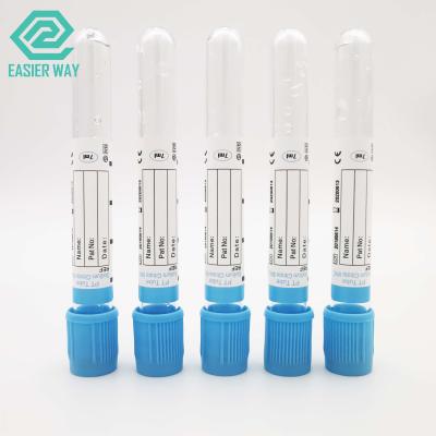 Os tubos não tóxicos da coleção do sangue limpam o citrato de sódio do tubo da pinta com tampão azul