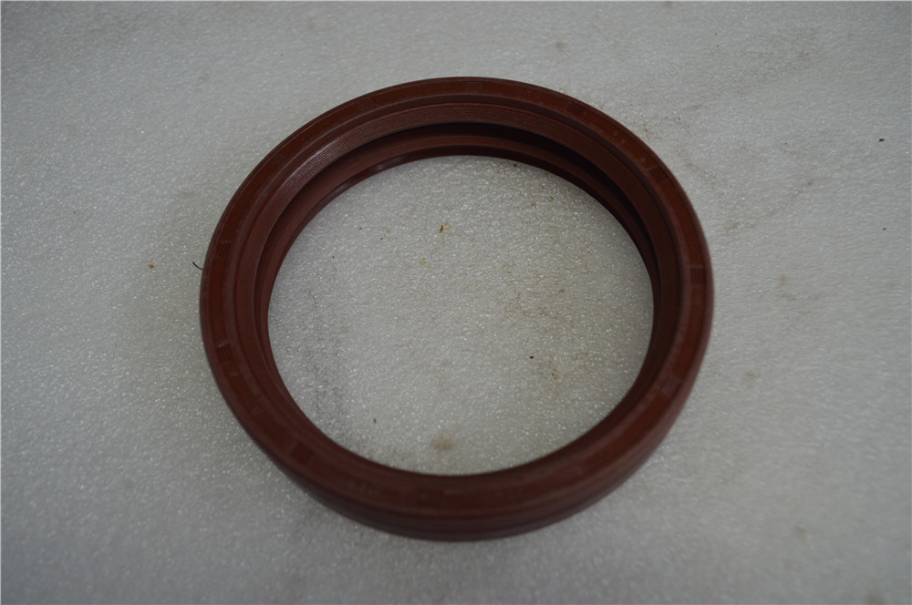 Truck Gearbox Parts C01032/19109-2/19109-1 Gear 1/2 Front and rear oil seals of
