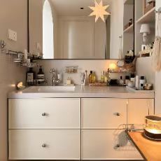 Sleek Stylish Lotus Green Bathroom Vanity Cabinet Spacious Multi-Functional