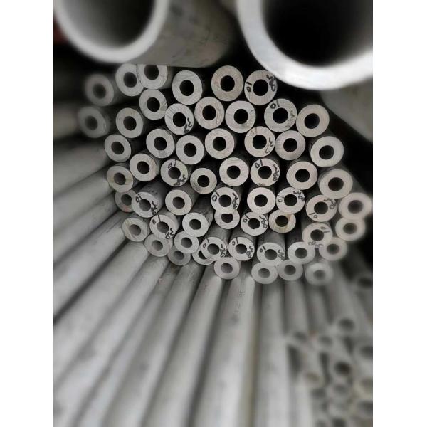 Низкоуглеродистая безшовная трубка утюга трубки ASTM A53 A106 A210 E355 St52 стальной трубы