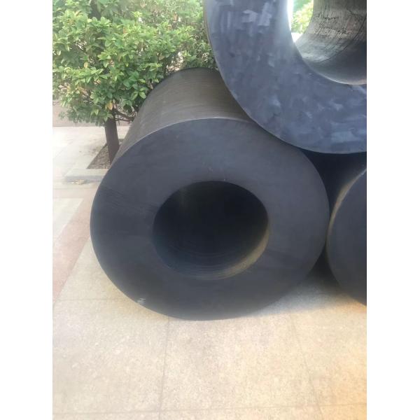 Tensile Strength 10-30MPa Cylindrical Rubber Fender With High Energy Absorption Ensuring Marine Docking and Vessel Impact Protection