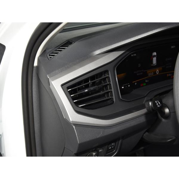 2023 5 places Volkswagen VW Polo Sedan voiture à essence