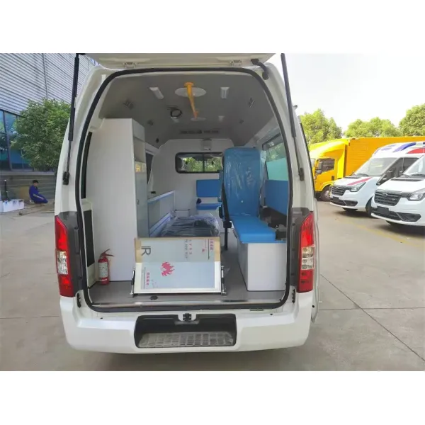 China Diesel Manual/Mt Emergency Rescuetransfer Ambulance