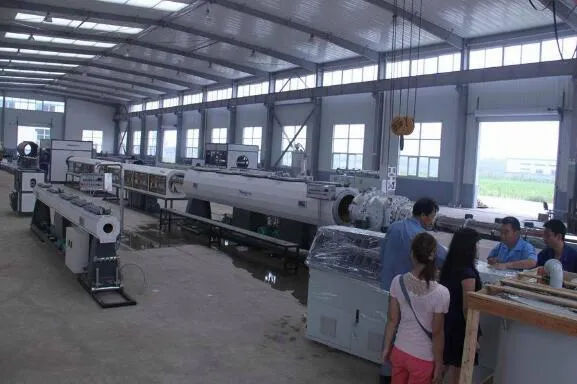 High-Capacity 600kg/H HDPE Pipe Extrusion Line with 800kw Power and ISO9001 Certification