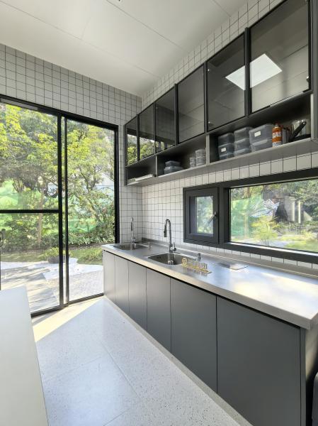 Fadior Full Stainless Steel Kitchen Cabinet - Commercial-Grade, Dark Gray & Stainless Steel Finish, Professional Layout