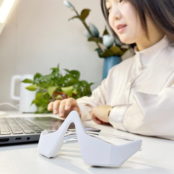 3D LED Red Light Therapy Ems Micro-current Eye Massager Remove Dark Circles with Ease