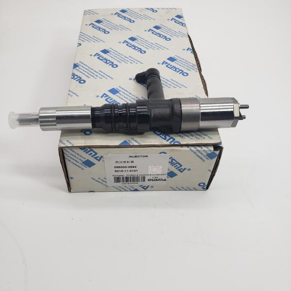 Diesel Fuel Injector  095000-0562/ 6218-11-3101 For Komatsu PC600-8 WA500-6 D155-AX5