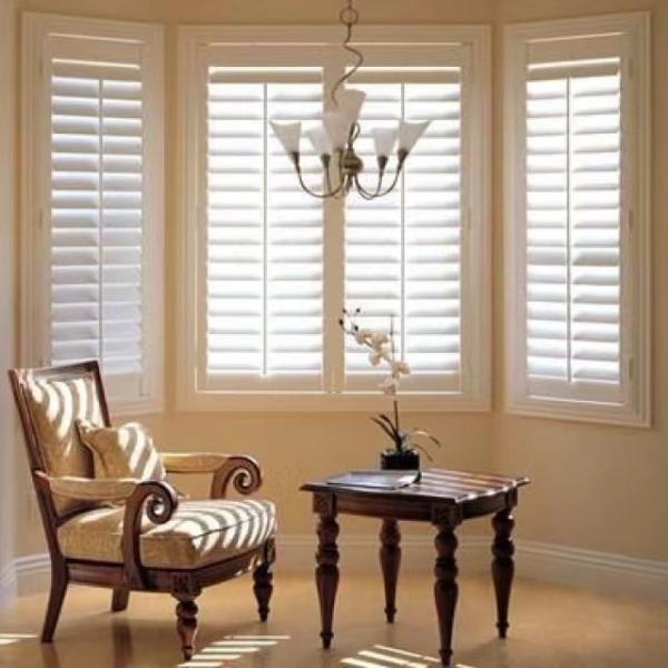 Домой / Отели Алюминиевые жалюзи для окон