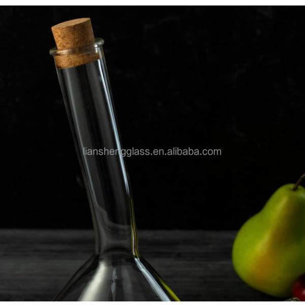 Twisty Glass Bottle For Whiskey Gin Rum XO 300ml 500ml 750ml 1000ml Clear