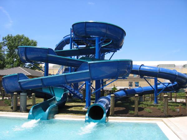 OEM Aqua Park Water Sport Kids Swimming Pool Accessories Games Slide
