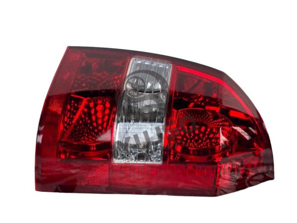 Hyundai Lumière de queue droite 92402-2E010 OEM remplacement