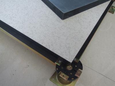 High Density , Heat-preventing Calcium Silicate Panel 500 * 500 * 22 mm