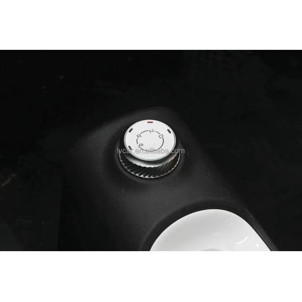 Left Steering Wuling Hongguang Mini Pure Electric Vehicle for Eco-Friendly Commuting