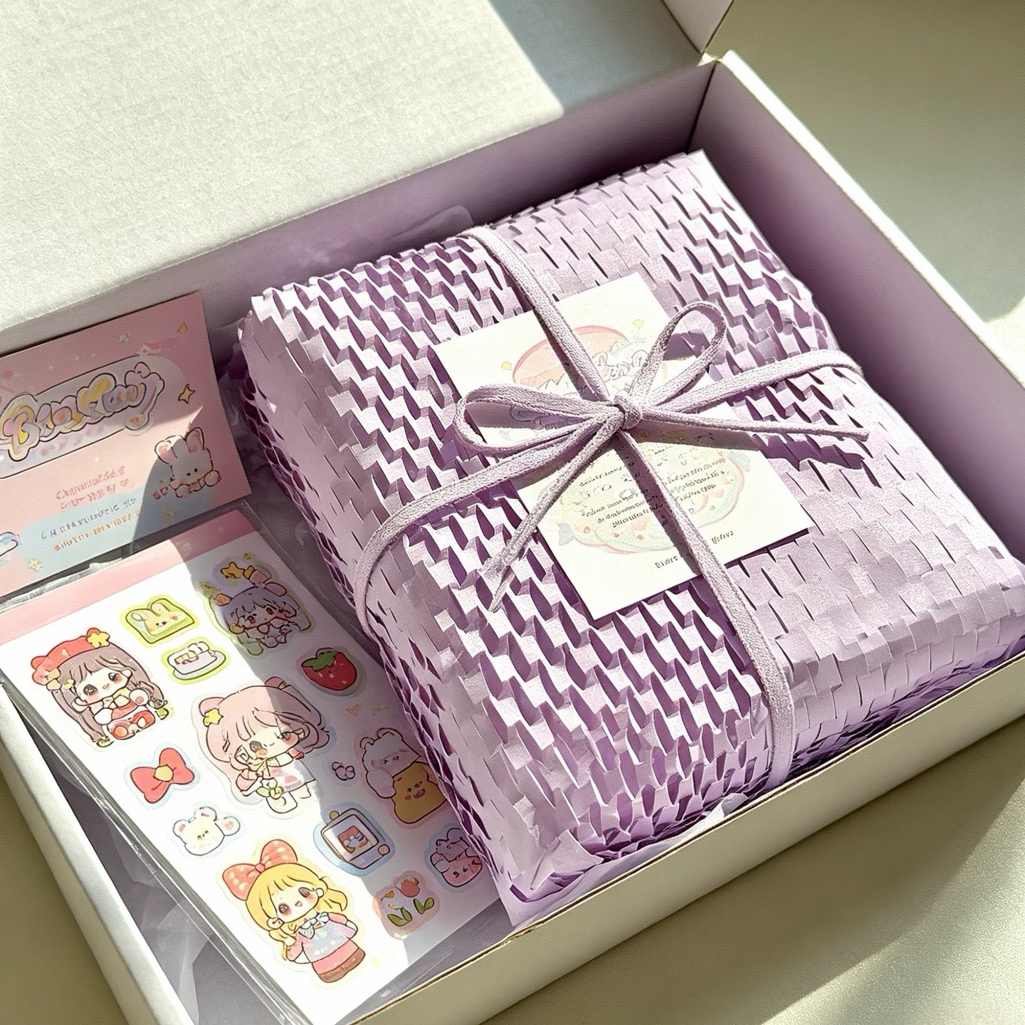 Purple Honeycomb Paper for Gift Wrapping – Expandable Decorative Wrap for Elegant & Luxury Gifts