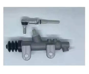 NISSAN UD QUESTER CLUTCH MASTER CYLINDER – 4700530300 / 30620-9Z00B