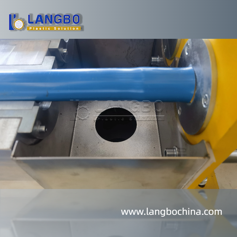 Full Automatic Pipe Belling Machine for Plastic Pipes with 20mm - 630mm Belling Diameter Range and Rectangular R U Type Socket Forming