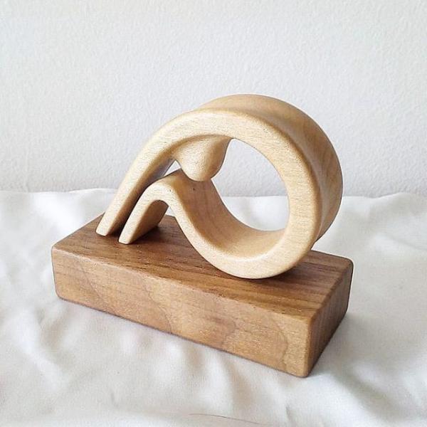 Inspired Aesthetic Handmade Wooden Sculptures Art Display ISO9001 Approved