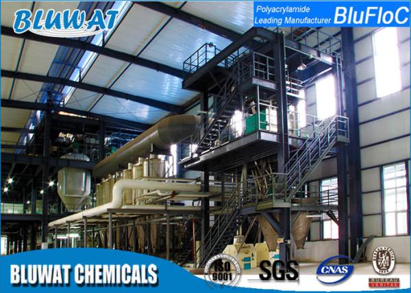 Polímero solúvel em água Bluwat Produtos químicos para tratamento de água industrial tamanho de partícula 20 - 100 malha