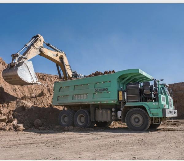 ELECTRIC WIDE BODY MINING DUMP TRUCK  FOR MINING OPERATIONS