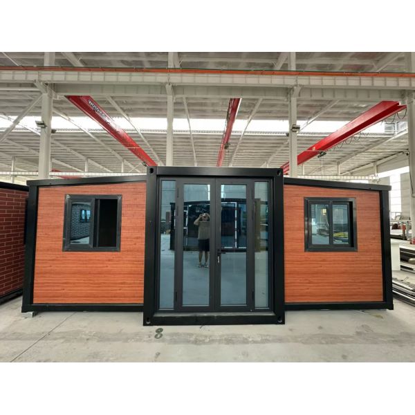 Recyclable Q355B Q235B Modern Prefab Houses For Emergency Fireproof