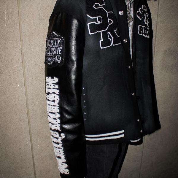 Custom Men Leather Sleeve Chenille Distress Embroidery Black Varsity Jacket Letter Patchwork Letterman Varsity Bomber Jacket