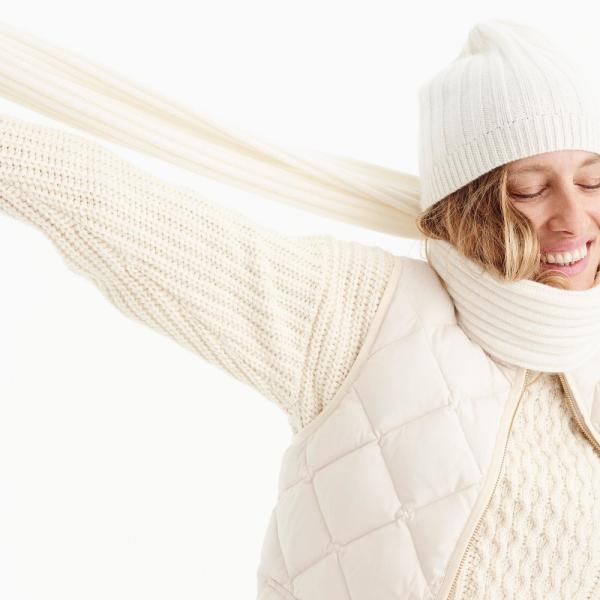 3 * 3 Rib Knitted Pure Cashmere Scarf , Adult Womens Knit Scarf For Hiking