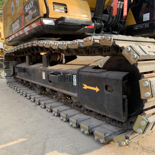 13000KG SANY SY135C à main utilisée, creuseuse à rouleaux avec peu de temps de travail