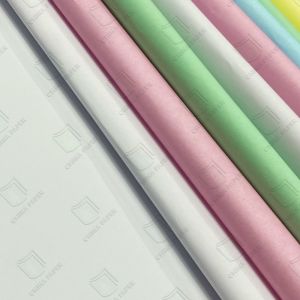 Углеродная бумага роллы 100% девственная древесная целлюлоза NCR бумага счета-фактуры Бумага