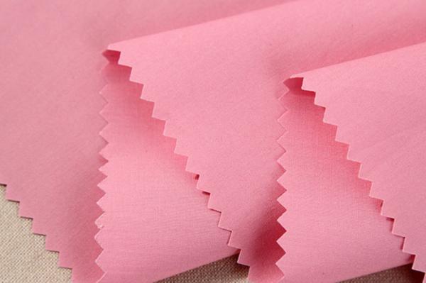 Do Spandex orgânico da tela 2% da camisa de algodão de 98% a roupa delicada do bebê do verão 50sX50s 135GSM veste-se