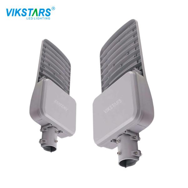 Remote Control Solar Sensor Street Lamp IP65 Waterproof 50000 Hours Lifespan