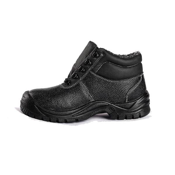 Industrial Anti Puncture Steel Toe Safety Boots Embossed Leather Safety Shoes Anti Slip Oil Resistant