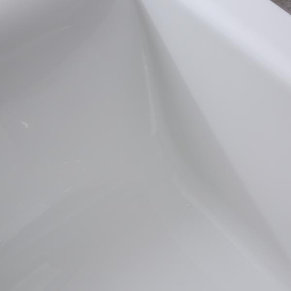 Simple Built-in Acrylic Bathtub Design for Asia Market Customized Request Option