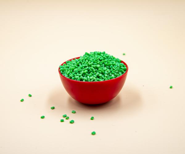 GRS Certified Recycled PET Resin Polyethylene Terephthalate Pellets de plástico de qualidade pura para animais de estimação