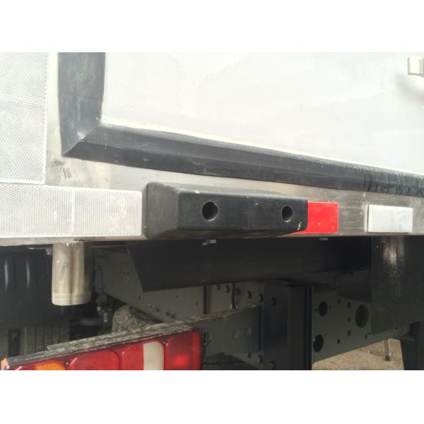 A7 Refrigerator Van Fiberglass Sandwich Panels Box Truck 30T for fish transport ISO / CCC / BV