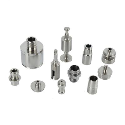 Partes de usinagem de torneamento CNC de precisão personalizável