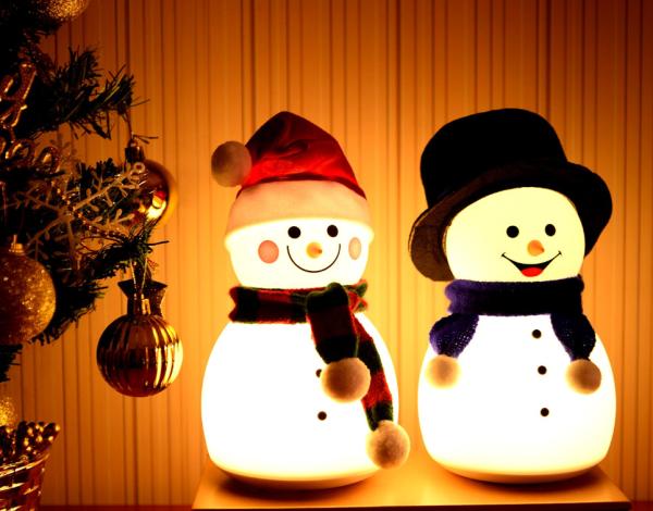 a lâmpada Tabletop da luz da noite 1200mA, boneco de neve do silicone conduziu a luz da noite