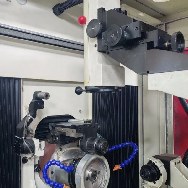 BT-150D Cast Iron Bed Four-Axis CNC Blade Grinding Machine for Aerospace Edge Sharpening