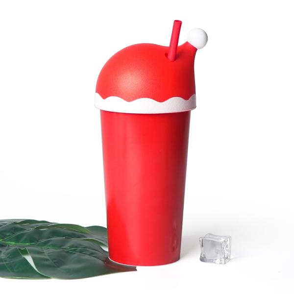 Customized Logo Acceptable Red Santa Hat Tumbler 20 oz Reusable Plastic Cup for Gifts