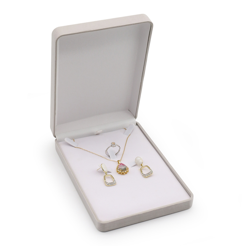 Sleek Rounded Edge Velvet Jewelry Case Various Color Packaging Jewelry Box Set