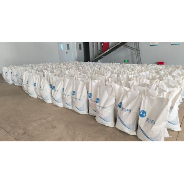 Methionine Chelated Iron Amino Acid Chelated Iron with 2 Years Shelf Life for Pet Food Supplement and Puck Appearance