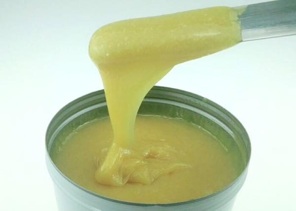 Odorless UV Offset Varnish , Professional Matte Varnish For Paper / Silver Card Paper