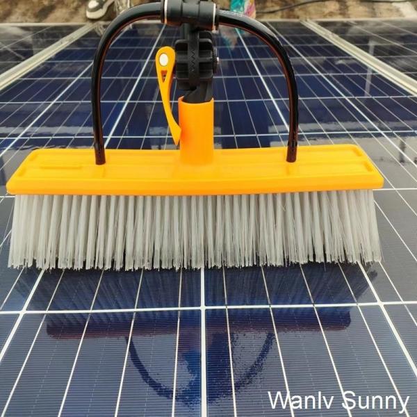 3.6 M Pincel de limpeza manual de painéis solares leve com spray de água para limpeza de painéis solares