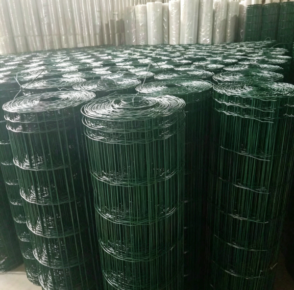 Holland Stainless Steel Welded Wire Mesh Rolls Euro Fence Wave Wire Mesh Fence Rolls