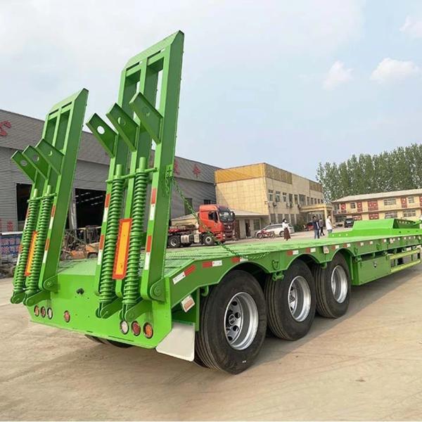 3-Axis Low Flat Bed Semi Trailer Container Cargo Semi Trailer for Container Transport